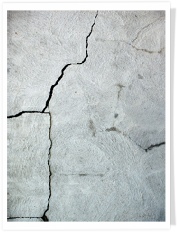 A cracking concrete wall